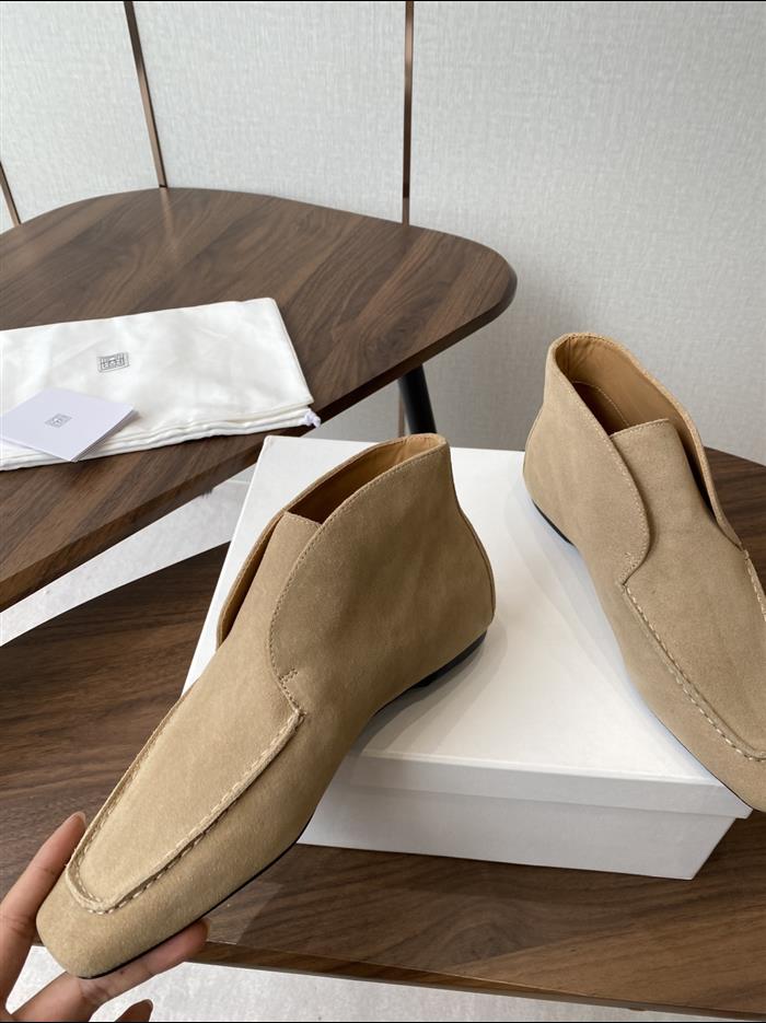 20251128174315428 370